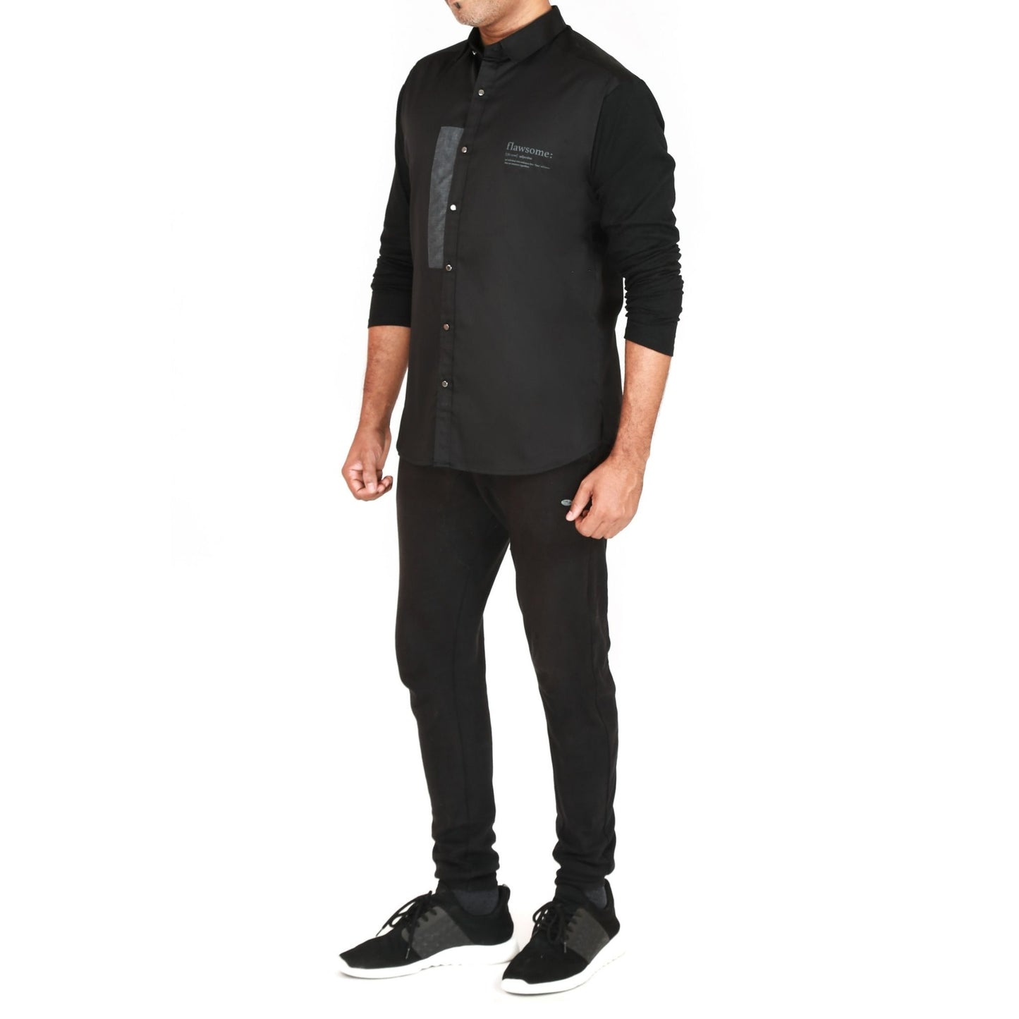 Long sleeve shirt with colour block at chest and jersey sleeves