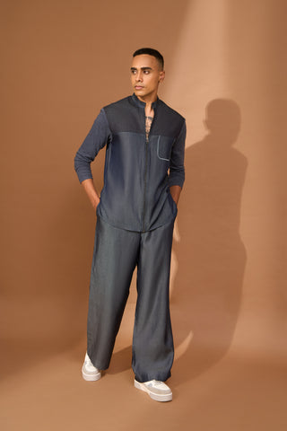 Colorblocked shirt with zipper at front & jersey sleeve