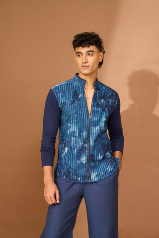 Tie dye shirt with flatlock texture & jersey sleeves