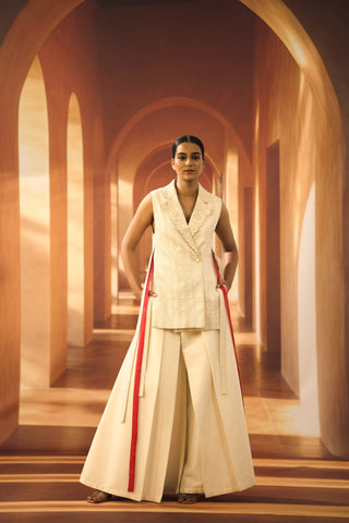 Stylized cross over Cloud Runner Waistcoat