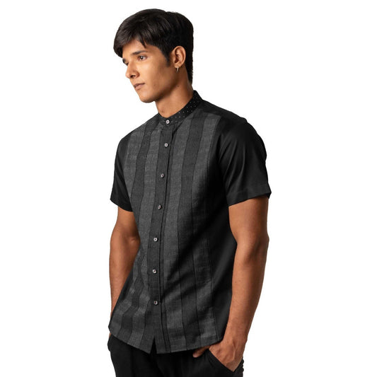 Short sleeve shirt in striped cotton with vertical panels
